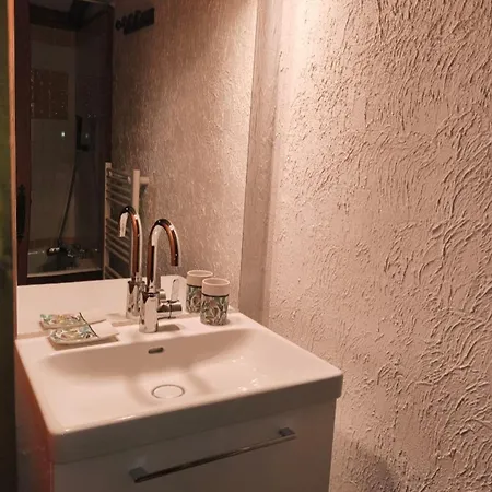 Apartment Spacious Ideal For 6 People *